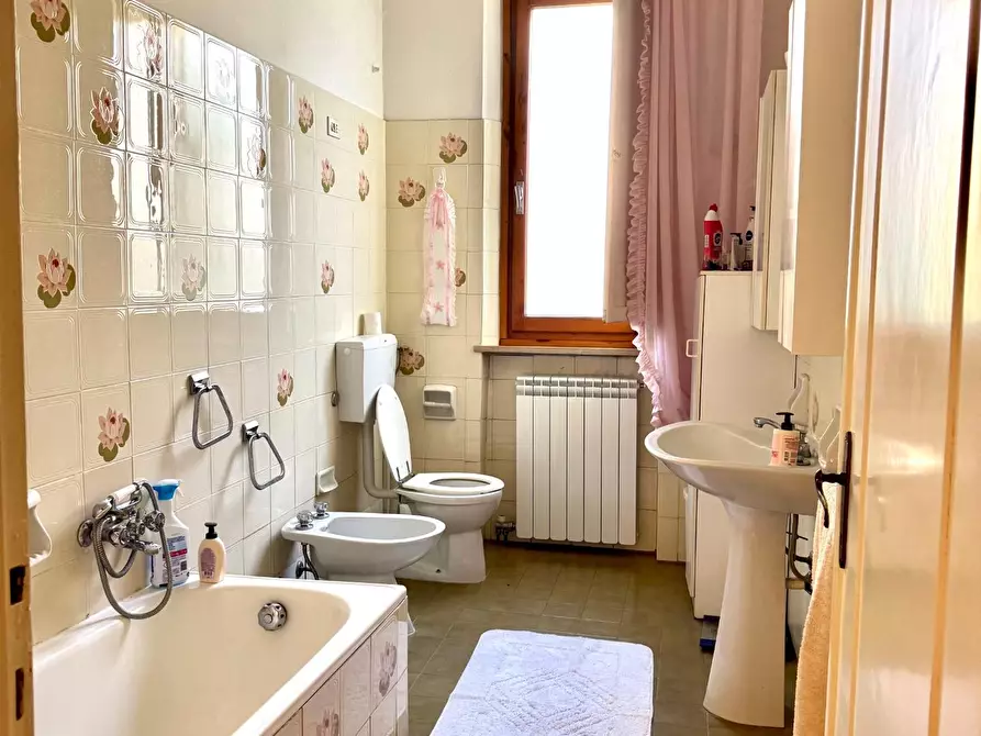 Immagine 24 di Villa in vendita  a Empoli