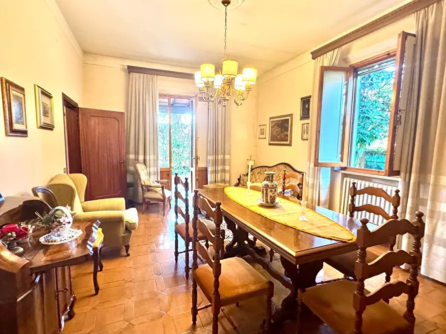 Immagine 14 di Villa in vendita  a Empoli