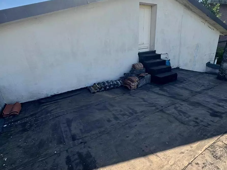 Immagine 38 di Villa in vendita  a Empoli