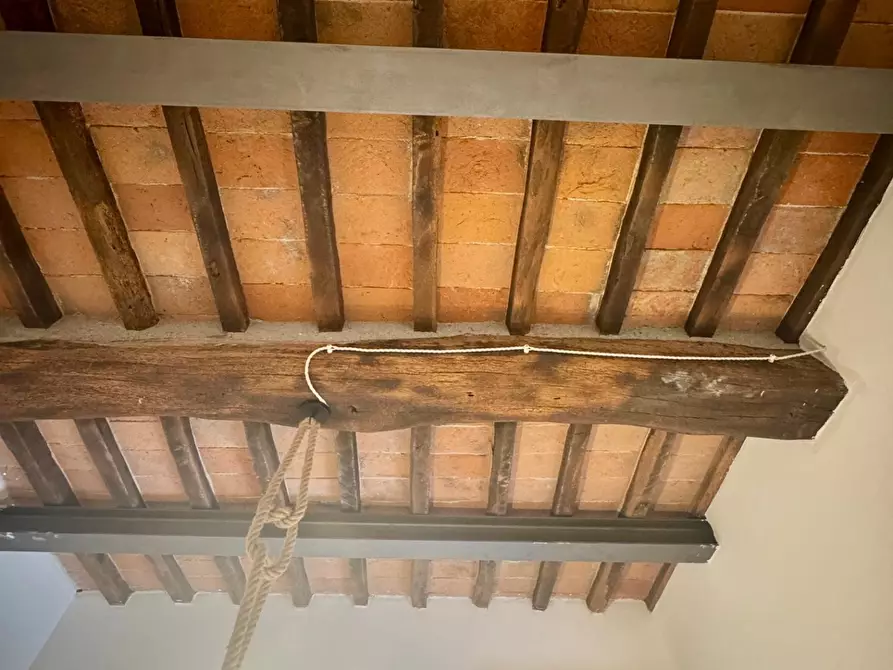 Immagine 6 di Casa colonica in vendita  a Santa Croce Sull'arno
