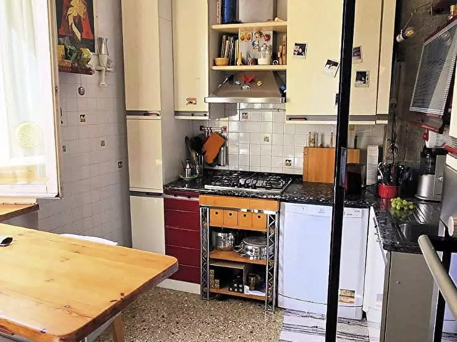 Immagine 31 di Appartamento in vendita  a Pisa