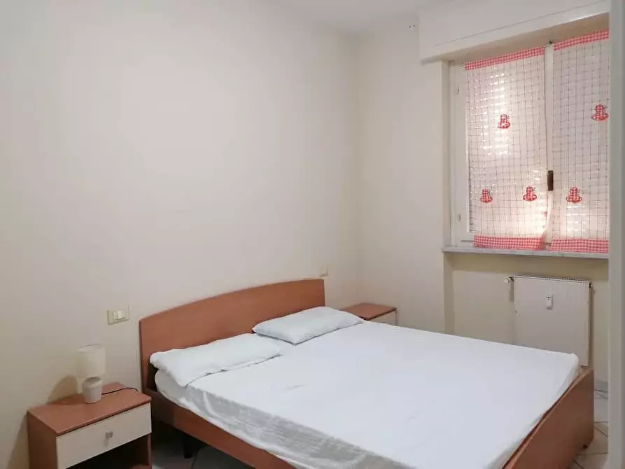 Immagine 5 di Appartamento in vendita  a Carrara