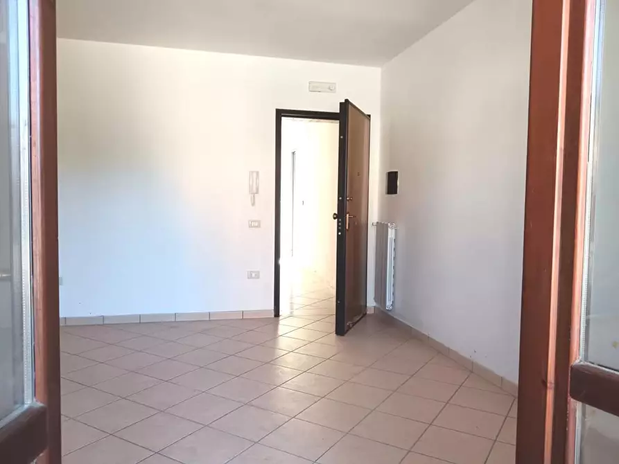 Immagine 4 di Appartamento in vendita  a Pescia