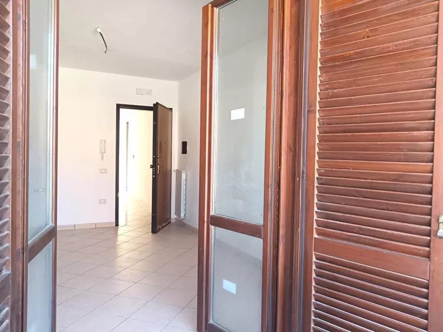 Immagine 5 di Appartamento in vendita  a Pescia