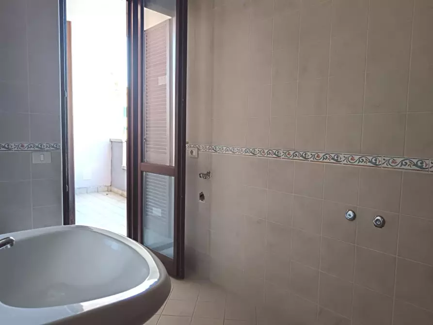 Immagine 11 di Appartamento in vendita  a Pescia