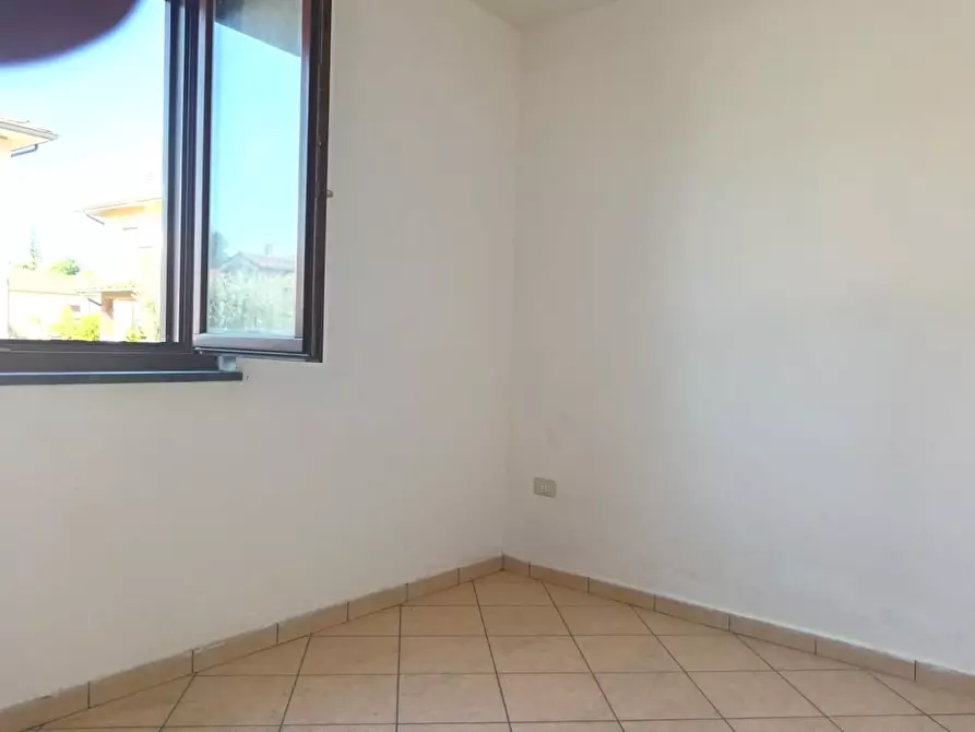 Immagine 9 di Appartamento in vendita  a Pescia