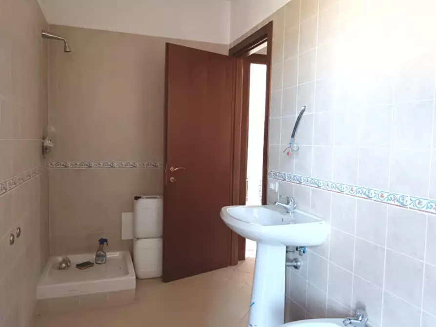 Immagine 12 di Appartamento in vendita  a Pescia