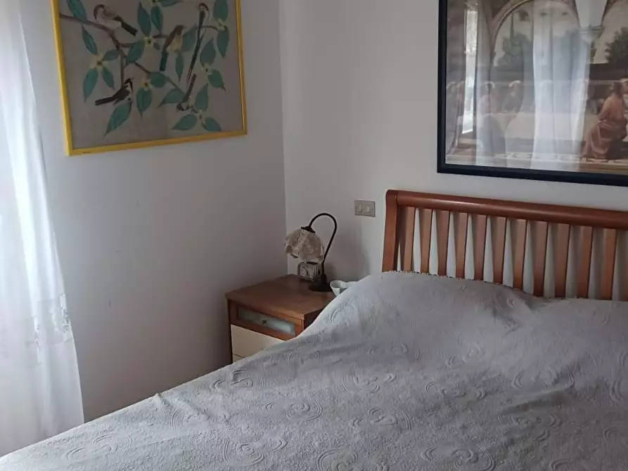 Immagine 7 di Appartamento in vendita  a Carrara