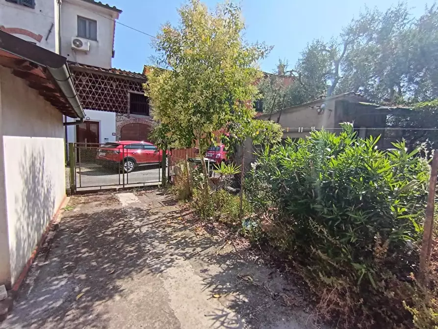 Immagine 3 di Terratetto in vendita  a Capannori