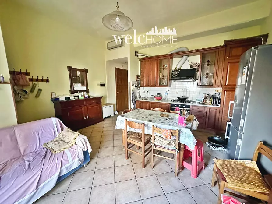 Immagine 19 di Appartamento in vendita  a Campi Bisenzio