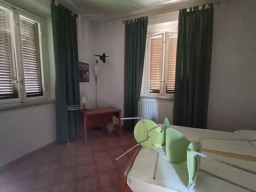 Immagine 23 di Villa in vendita  a Lucca