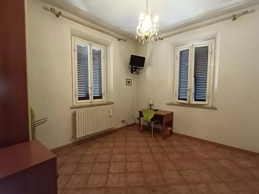 Immagine 21 di Villa in vendita  a Lucca