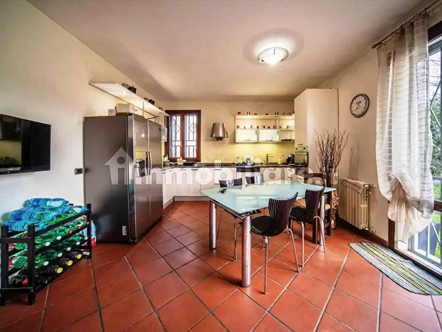 Immagine 7 di Casa bifamiliare in vendita  a San Giuliano Terme