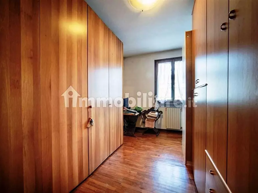 Immagine 16 di Casa bifamiliare in vendita  a San Giuliano Terme