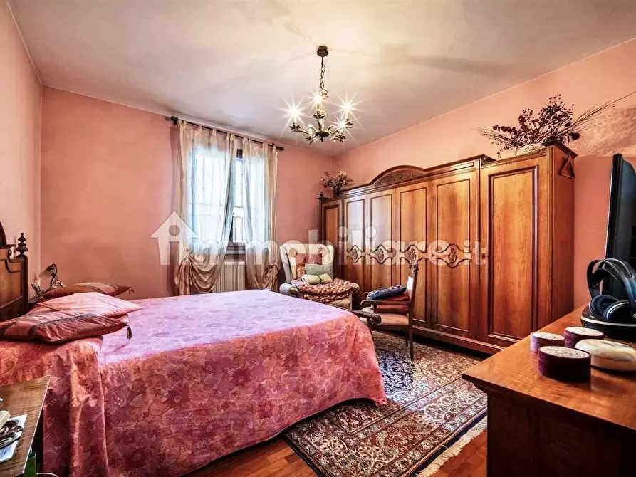 Immagine 15 di Casa bifamiliare in vendita  a San Giuliano Terme