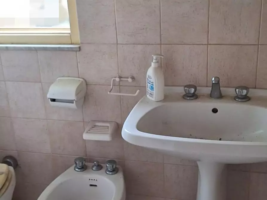 Immagine 8 di Appartamento in affitto  a Cascina