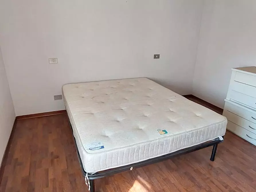 Immagine 7 di Appartamento in affitto  a Cascina