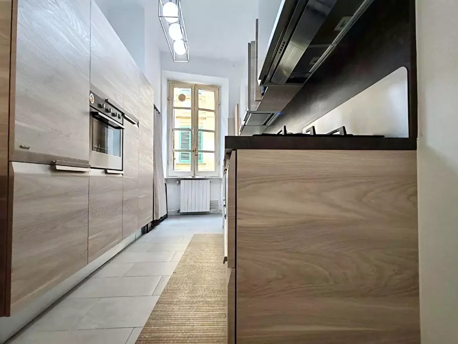 Immagine 5 di Appartamento in vendita  a Massa