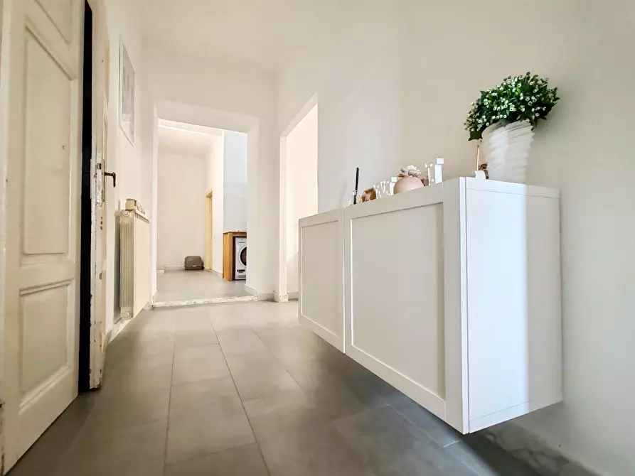 Immagine 4 di Appartamento in vendita  a Massa