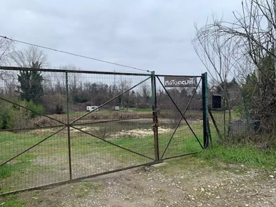 Immagine 3 di Terreno agricolo in vendita  a Truccazzano
