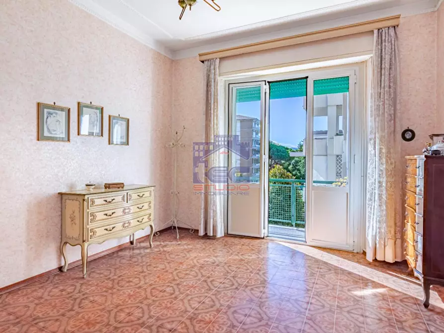 Immagine 19 di Appartamento in vendita  a Livorno