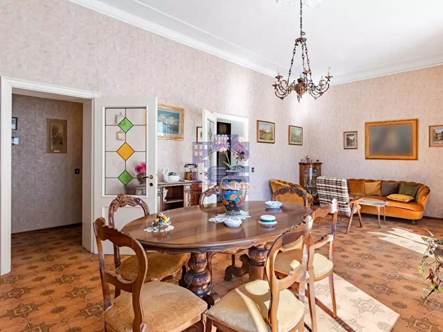 Immagine 6 di Appartamento in vendita  a Livorno