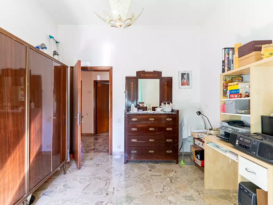 Immagine 37 di Villa in vendita  a Empoli