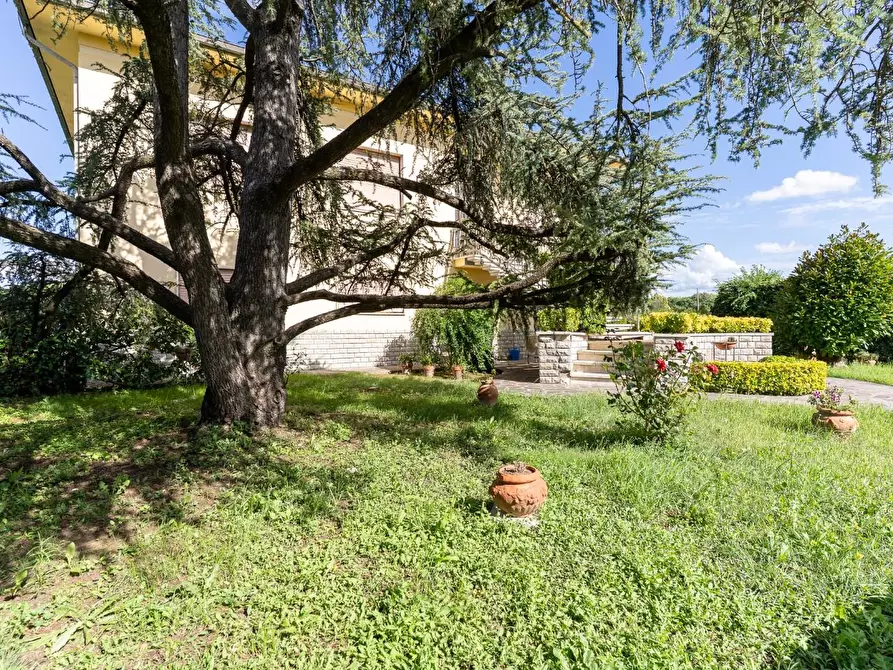 Immagine 60 di Villa in vendita  a Empoli