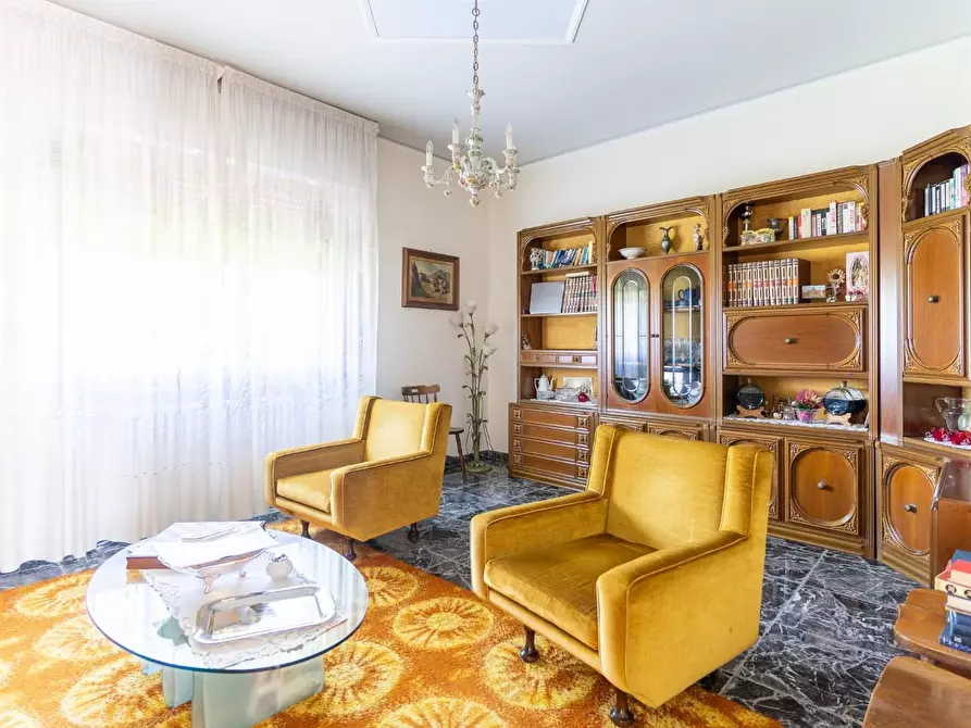 Immagine 26 di Villa in vendita  a Empoli