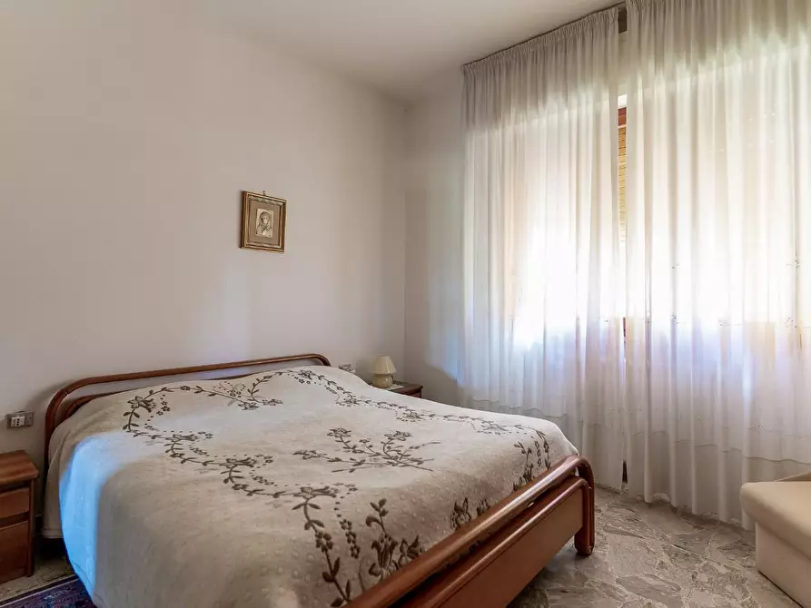 Immagine 41 di Villa in vendita  a Empoli