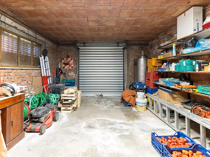 Immagine 58 di Villa in vendita  a Empoli