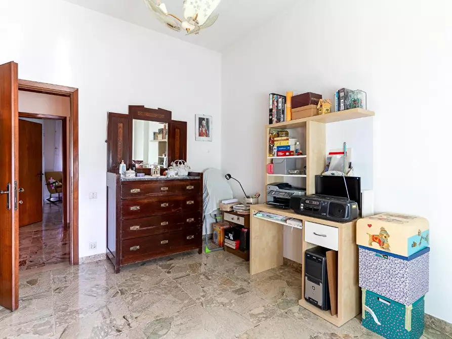 Immagine 38 di Villa in vendita  a Empoli