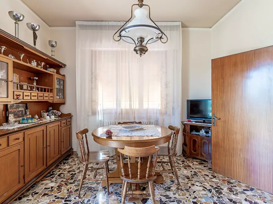 Immagine 21 di Villa in vendita  a Empoli