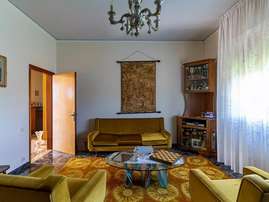 Immagine 28 di Villa in vendita  a Empoli