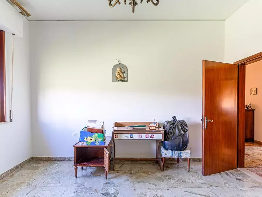 Immagine 47 di Villa in vendita  a Empoli