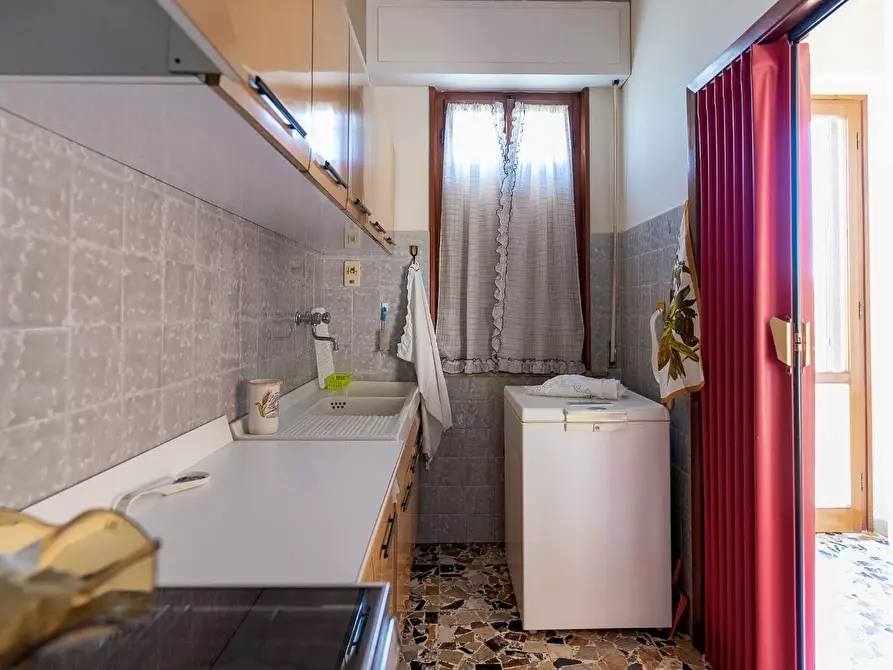 Immagine 22 di Villa in vendita  a Empoli