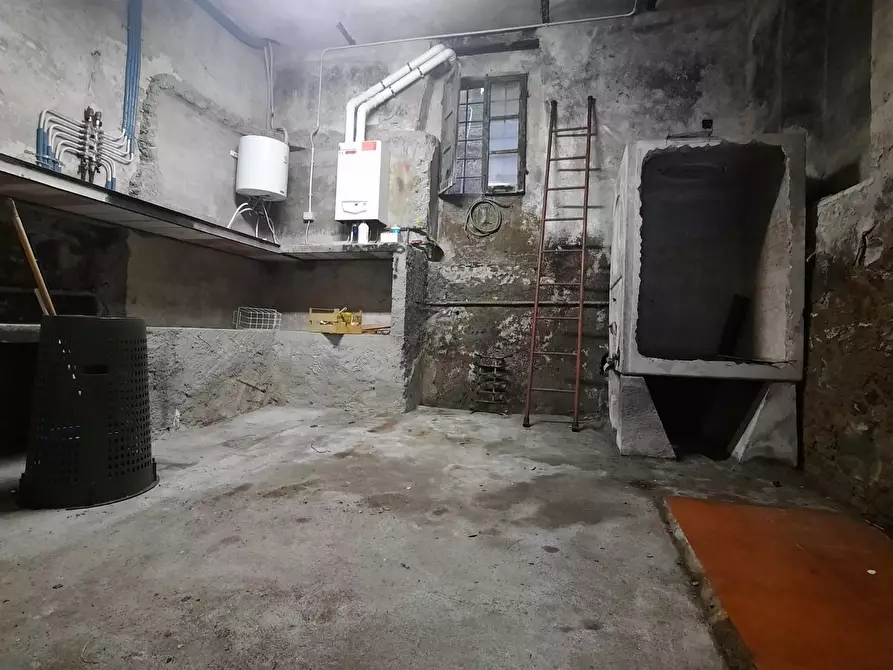 Immagine 11 di Terratetto in vendita  a Carmignano