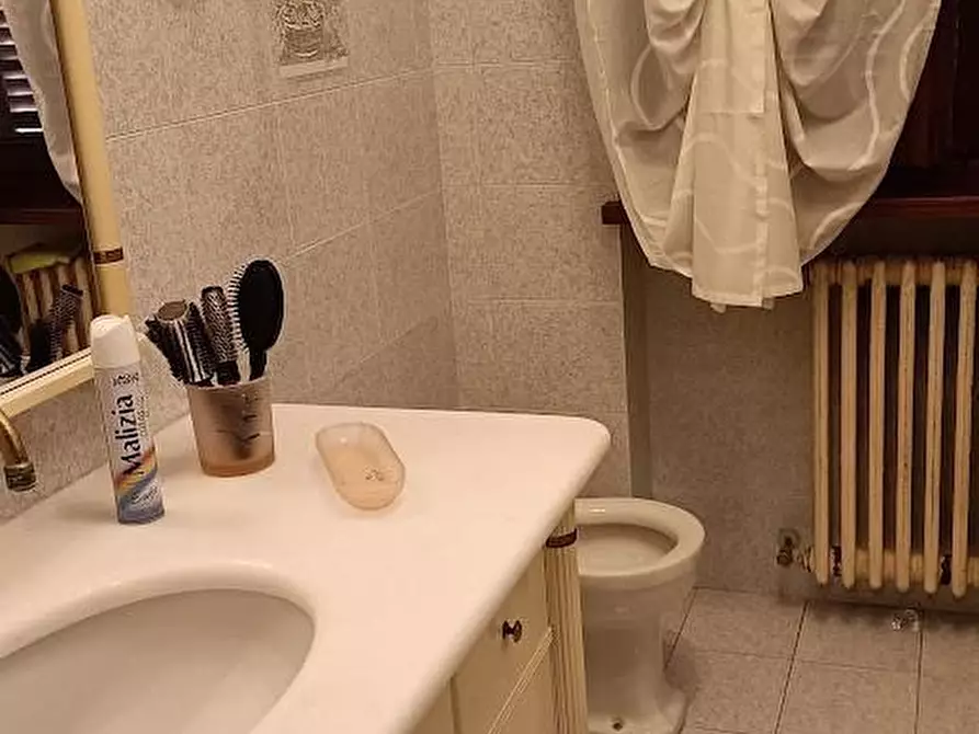 Immagine 8 di Casa indipendente in vendita  a San Giuliano Terme