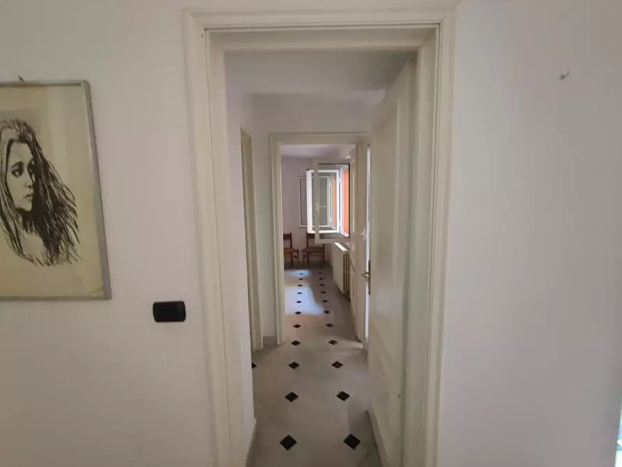 Immagine 25 di Appartamento in vendita  a Chiavari