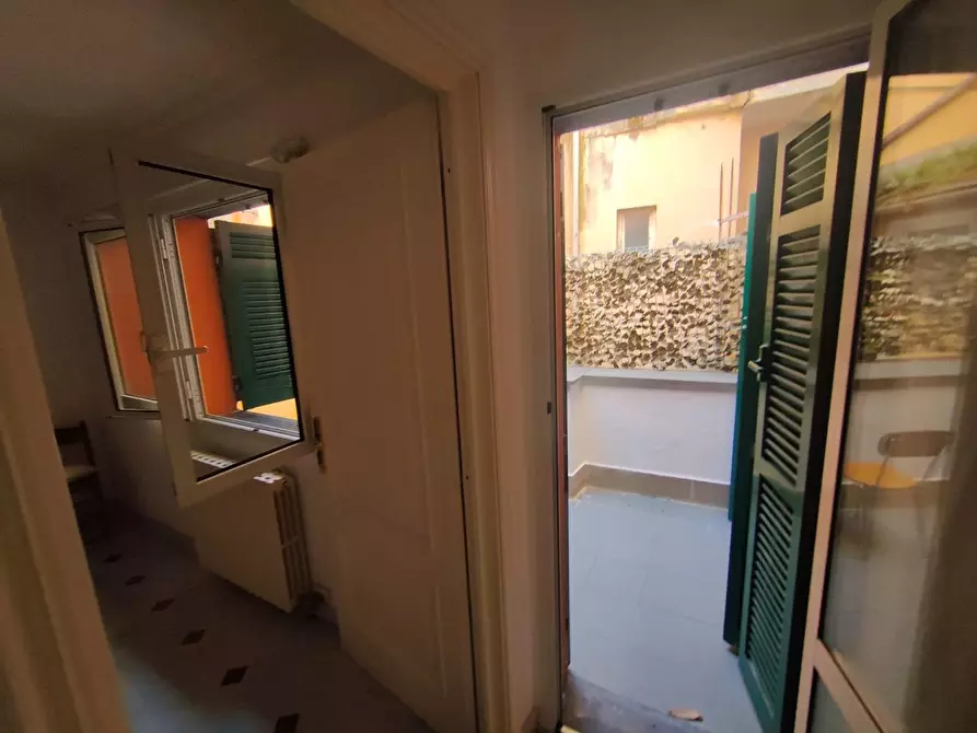 Immagine 17 di Appartamento in vendita  a Chiavari