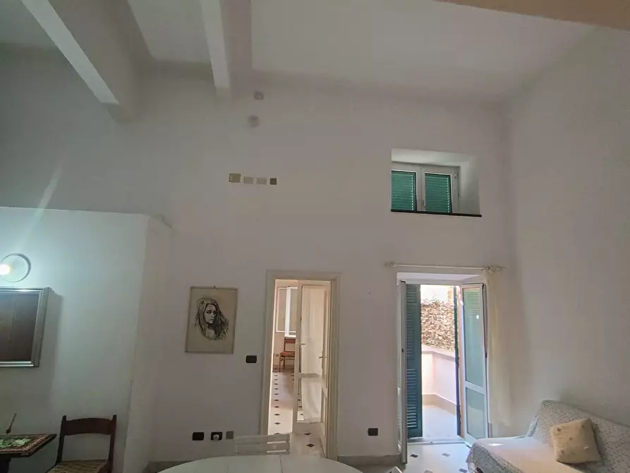 Immagine 13 di Appartamento in vendita  a Chiavari