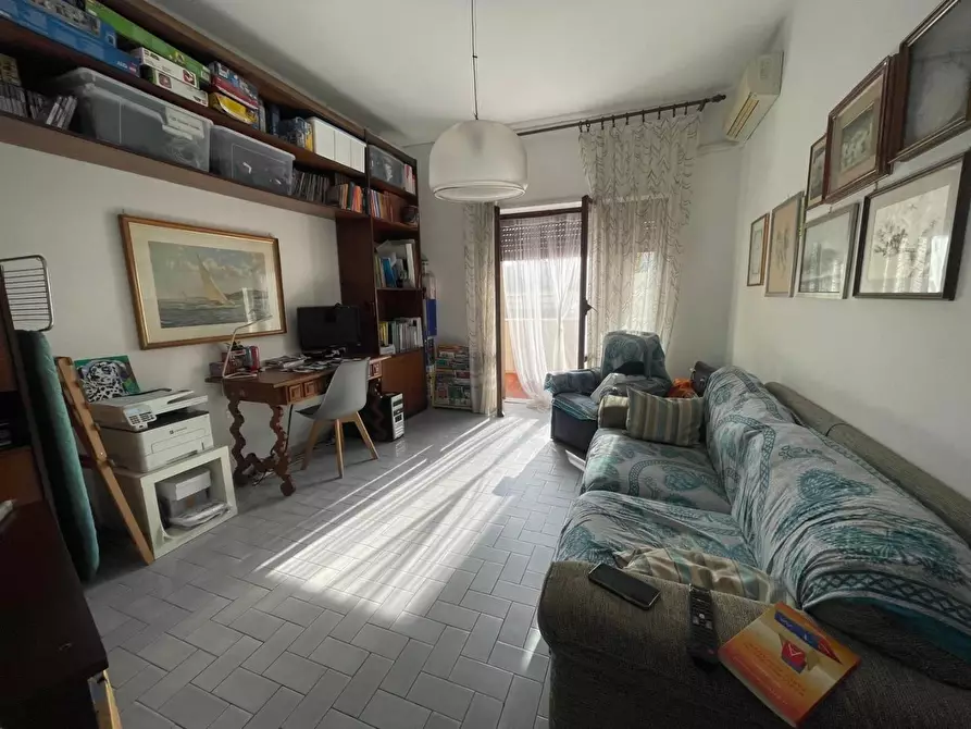 Immagine 8 di Appartamento in vendita  a Carrara