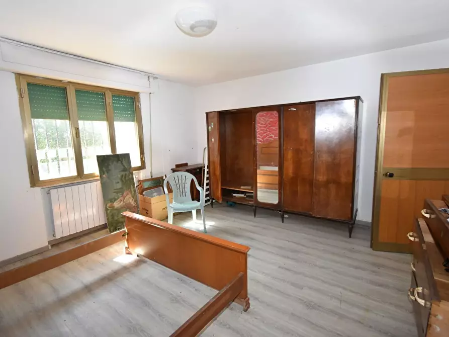 Immagine 22 di Villa in vendita  a Pisa