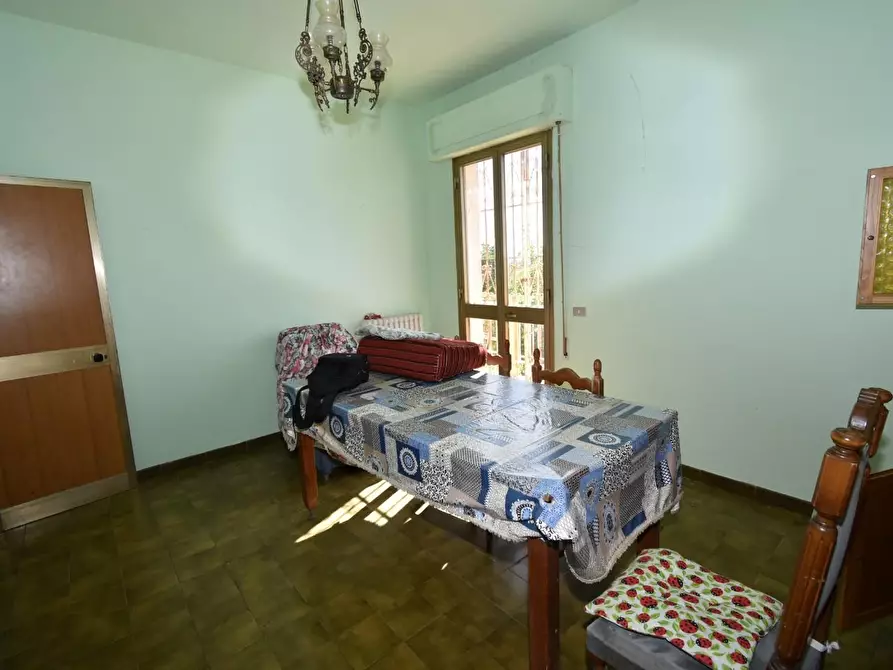 Immagine 12 di Villa in vendita  a Pisa