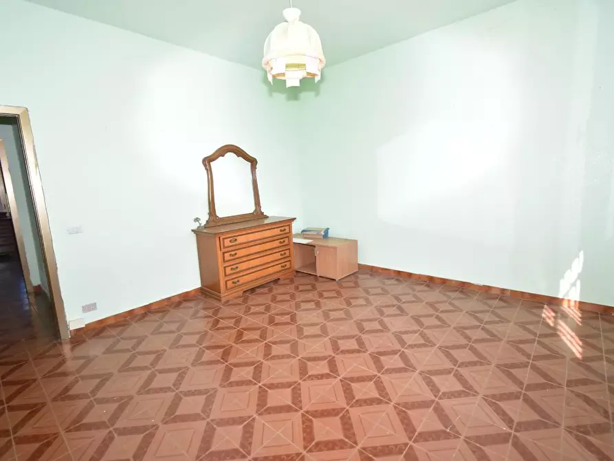 Immagine 6 di Villa in vendita  a Pisa