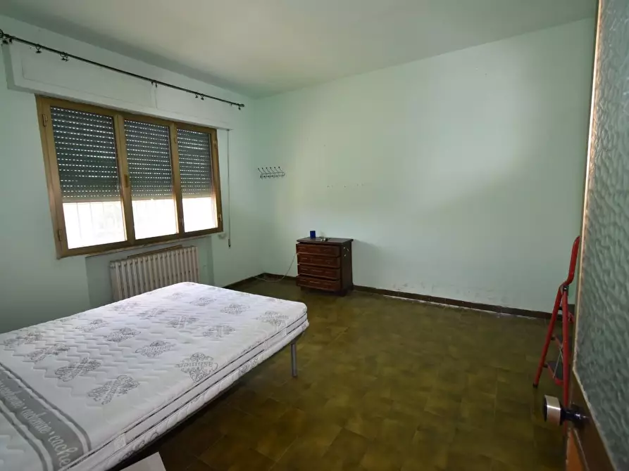 Immagine 9 di Villa in vendita  a Pisa