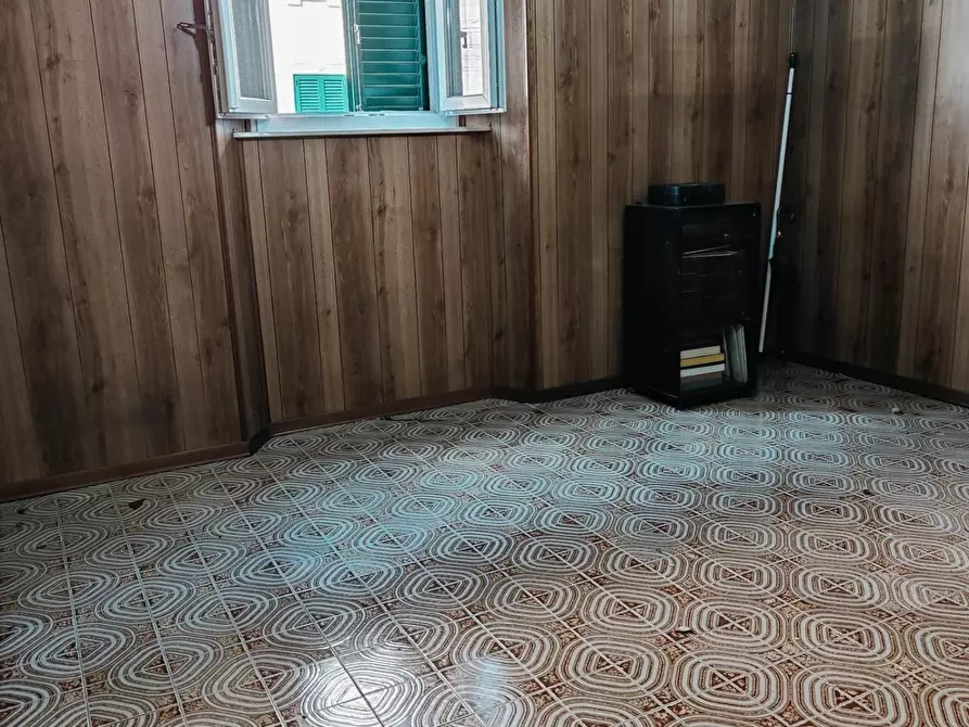 Immagine 10 di Appartamento in vendita  a Livorno