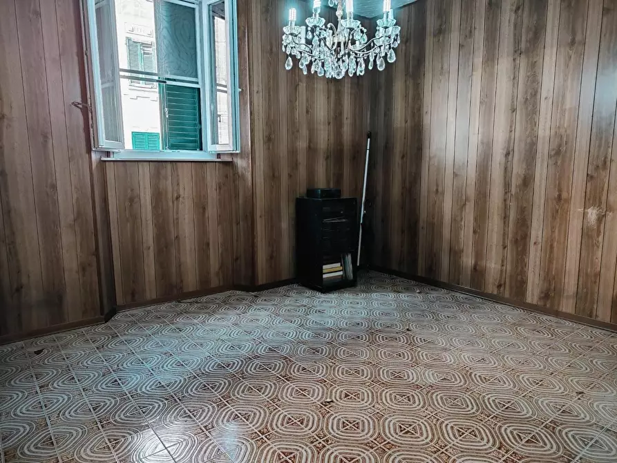 Immagine 8 di Appartamento in vendita  a Livorno