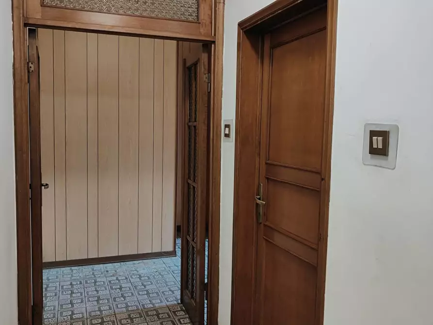 Immagine 16 di Appartamento in vendita  a Livorno