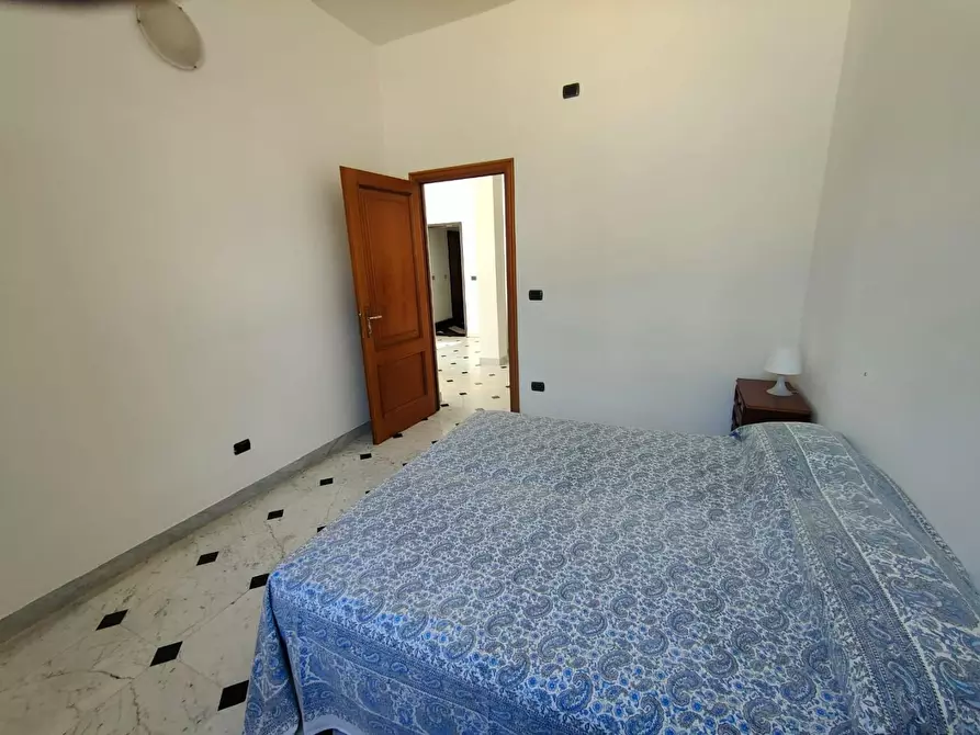 Immagine 19 di Appartamento in vendita  a Chiavari